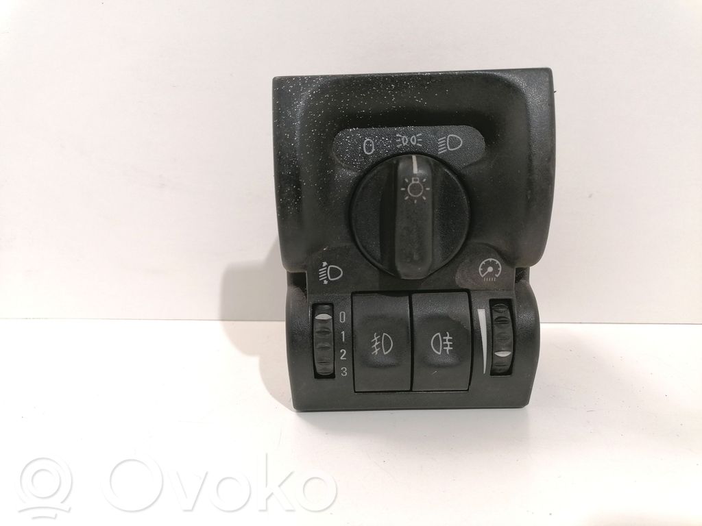 Opel Vectra B Light switch 