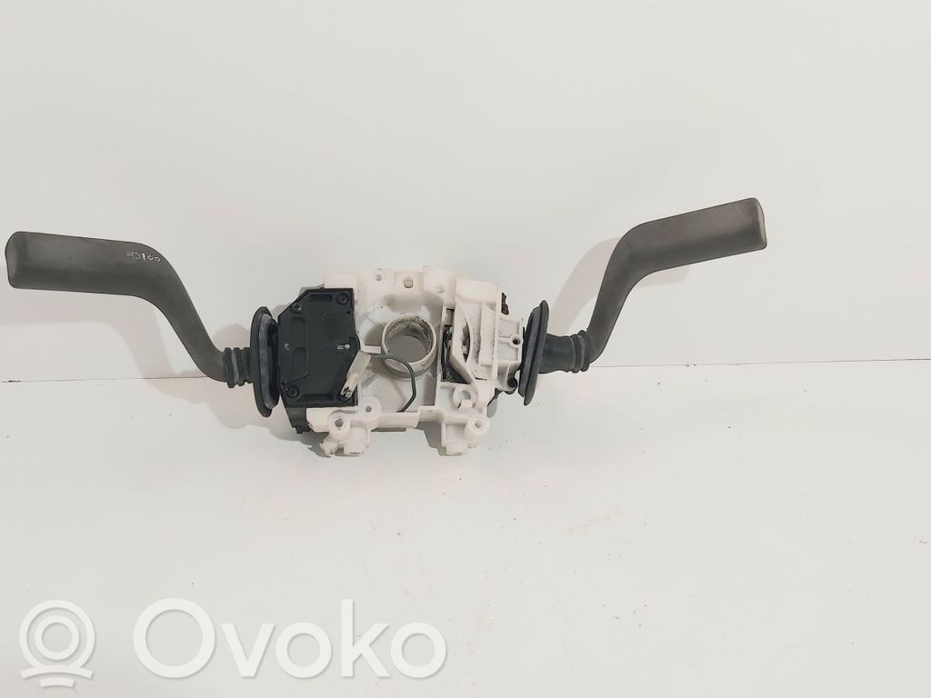 Volvo S40, V40 Wiper turn signal indicator stalk/switch 