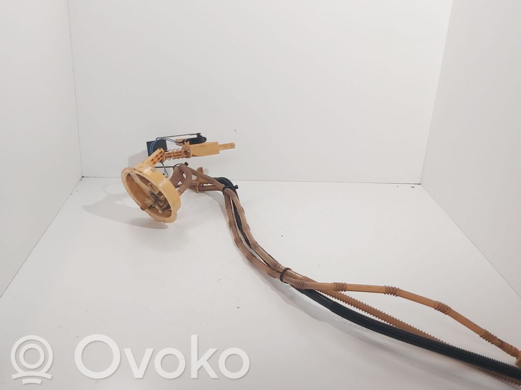 BMW 3 E92 E93 Fuel level sensor 