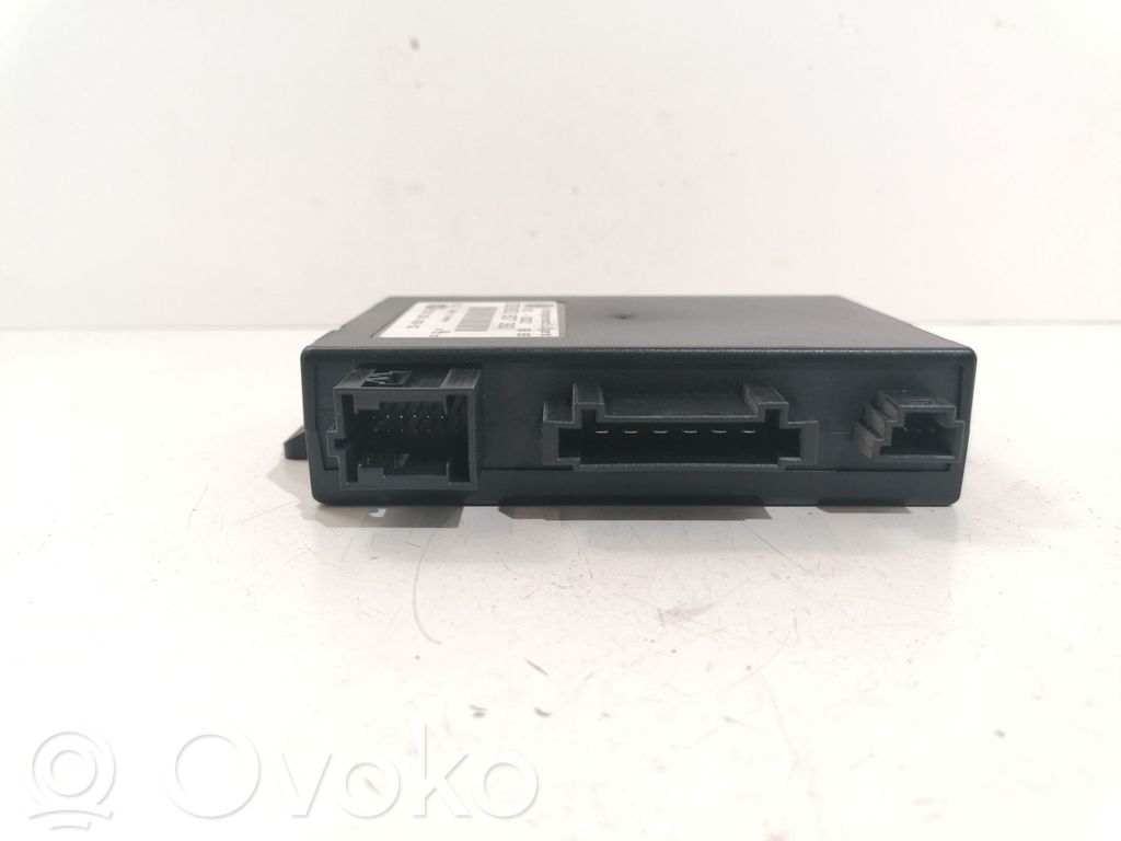 Audi A4 S4 B6 8E 8H Tow bar trailer control unit/module 