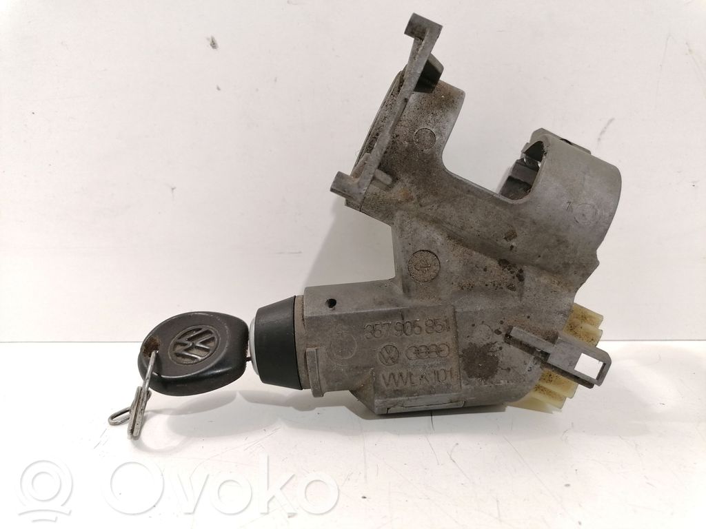Volkswagen Golf III Ignition lock 