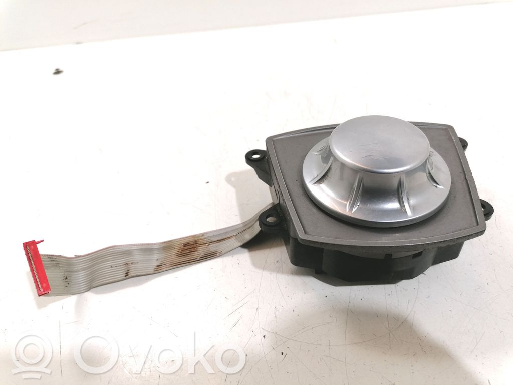 Head unit multimedia control   6920753,F2200110