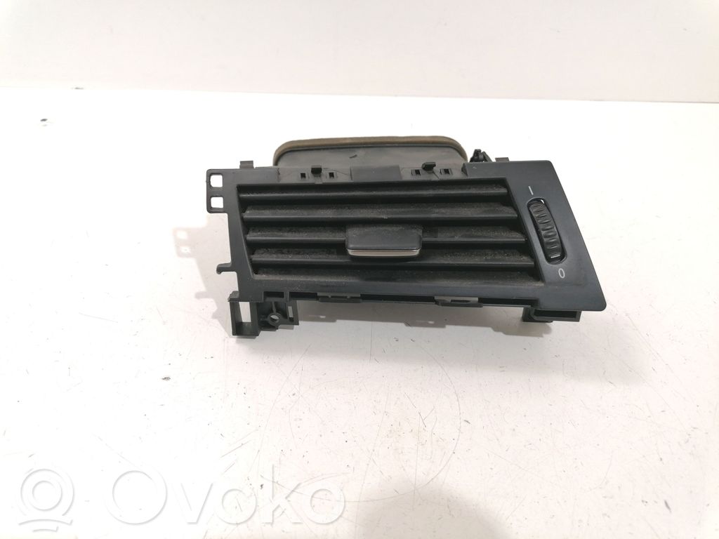 BMW 5 E60 E61 Šoninės oro grotelės 