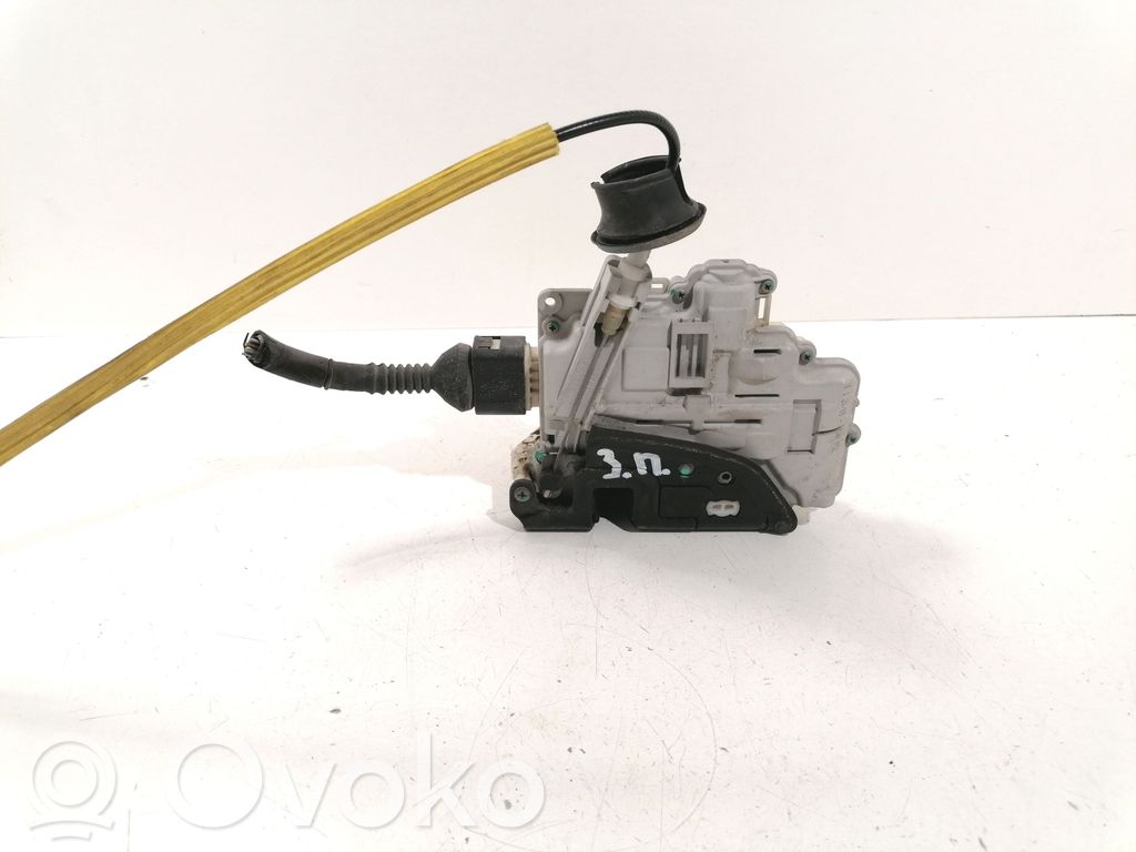 Audi A6 S6 C6 4F Rear door lock 