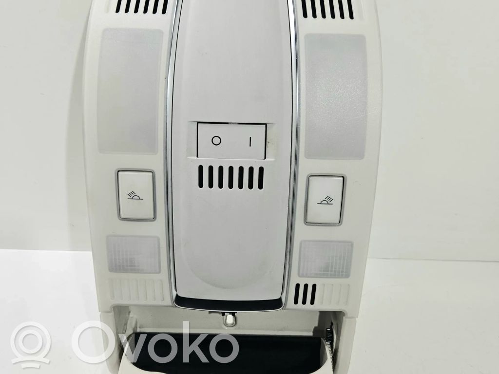 Audi A6 S6 C6 4F Etuistuimen valo 