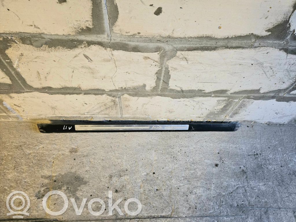 Audi A8 S8 D3 4E Etuoven kynnyksen suojalista 
