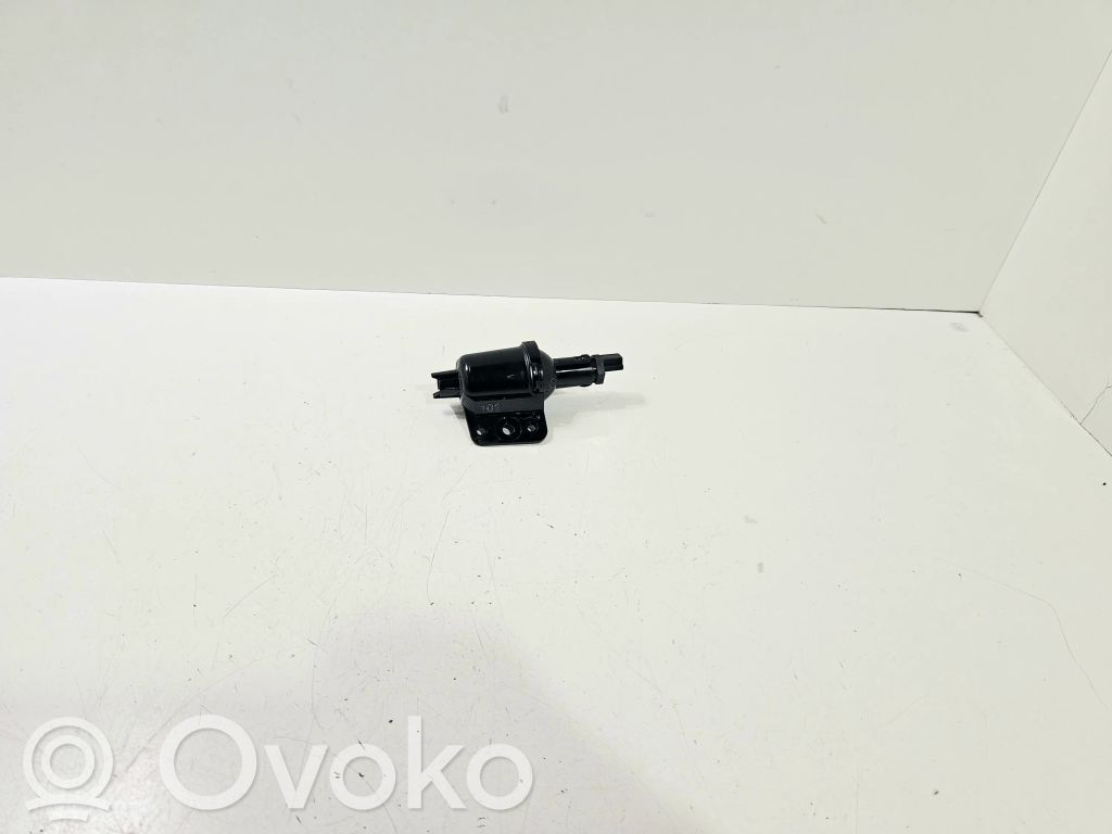 BMW 7 E65 E66 Front door interior light 