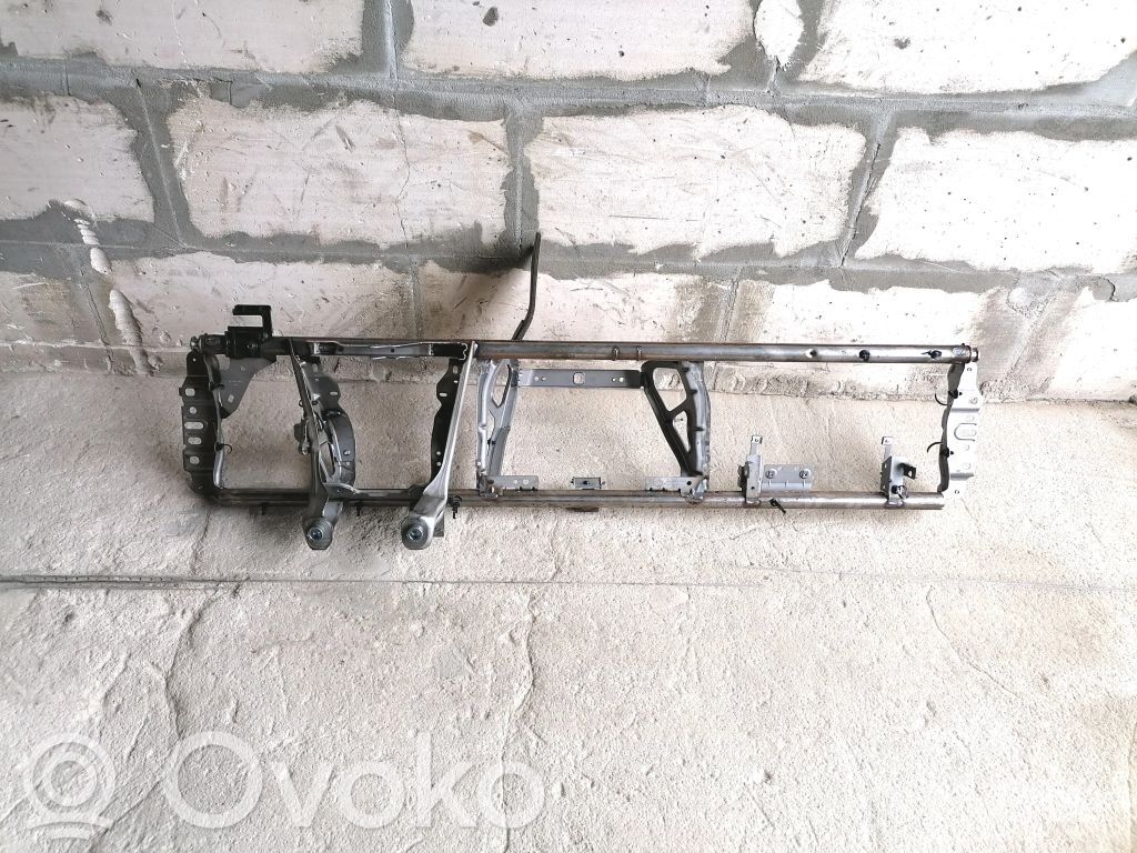 Volvo V40 Dashboard cross member/frame bar 