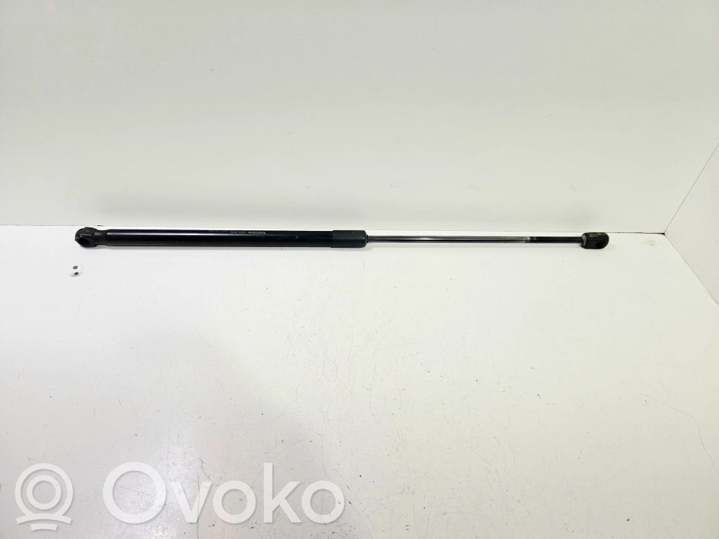 Volvo V40 Amortyzator klapy tylnej bagażnika 