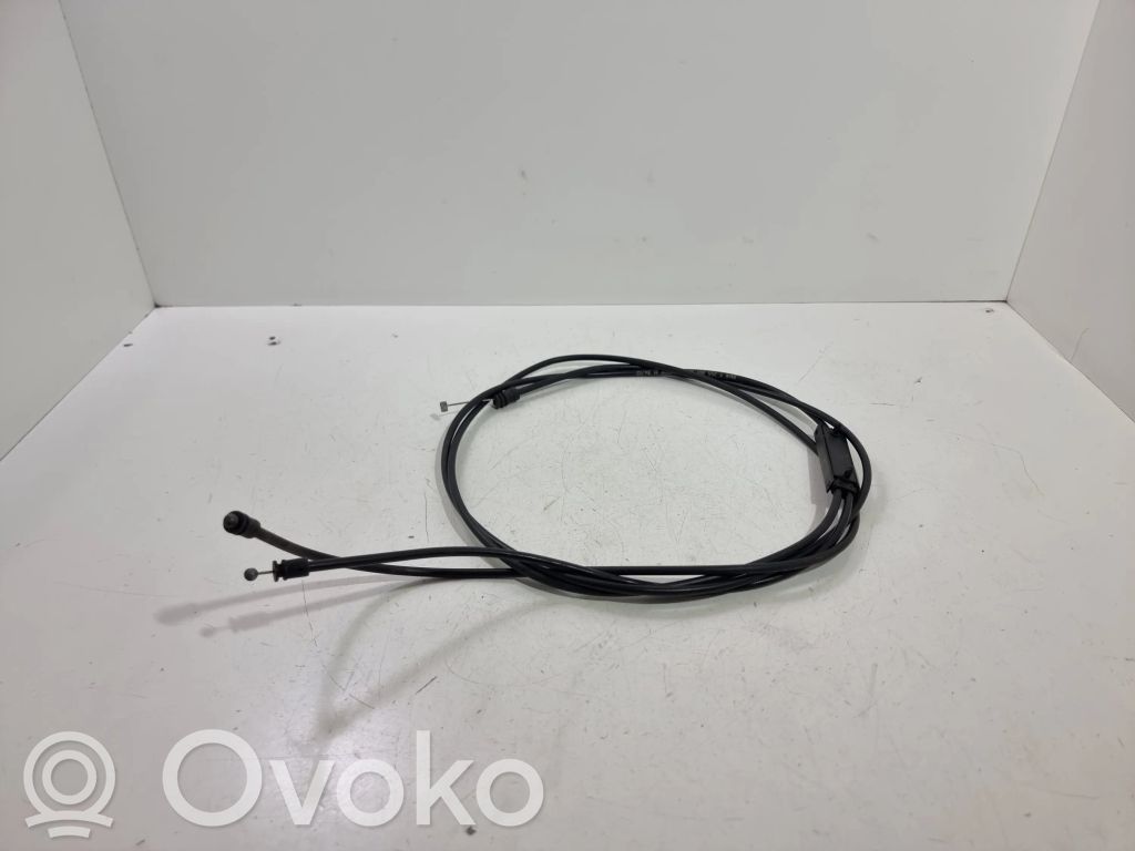 BMW 5 F10 F11 Dzinēja pārsega slēdzenes trosīte 