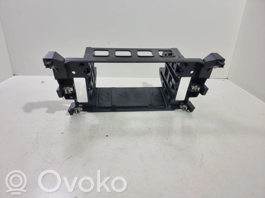 BMW 5 F10 F11 Moldura de la unidad delantera de radio/GPS 