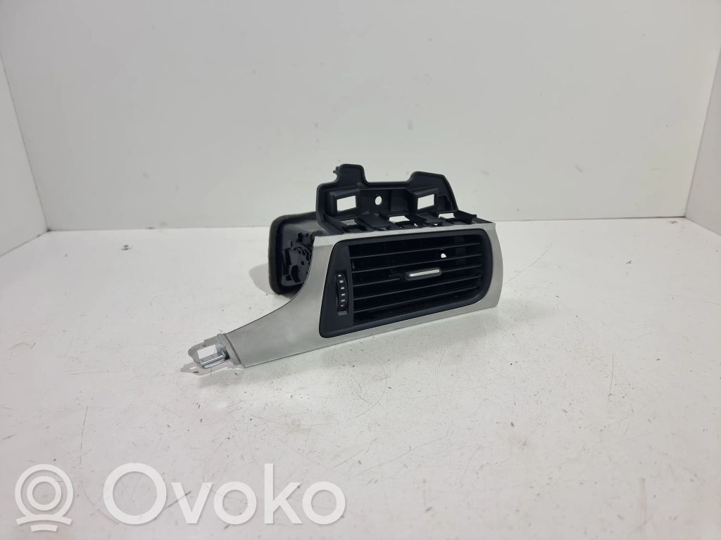 Audi A6 S6 C7 4G Boczna kratka nawiewu deski rozdzielczej 