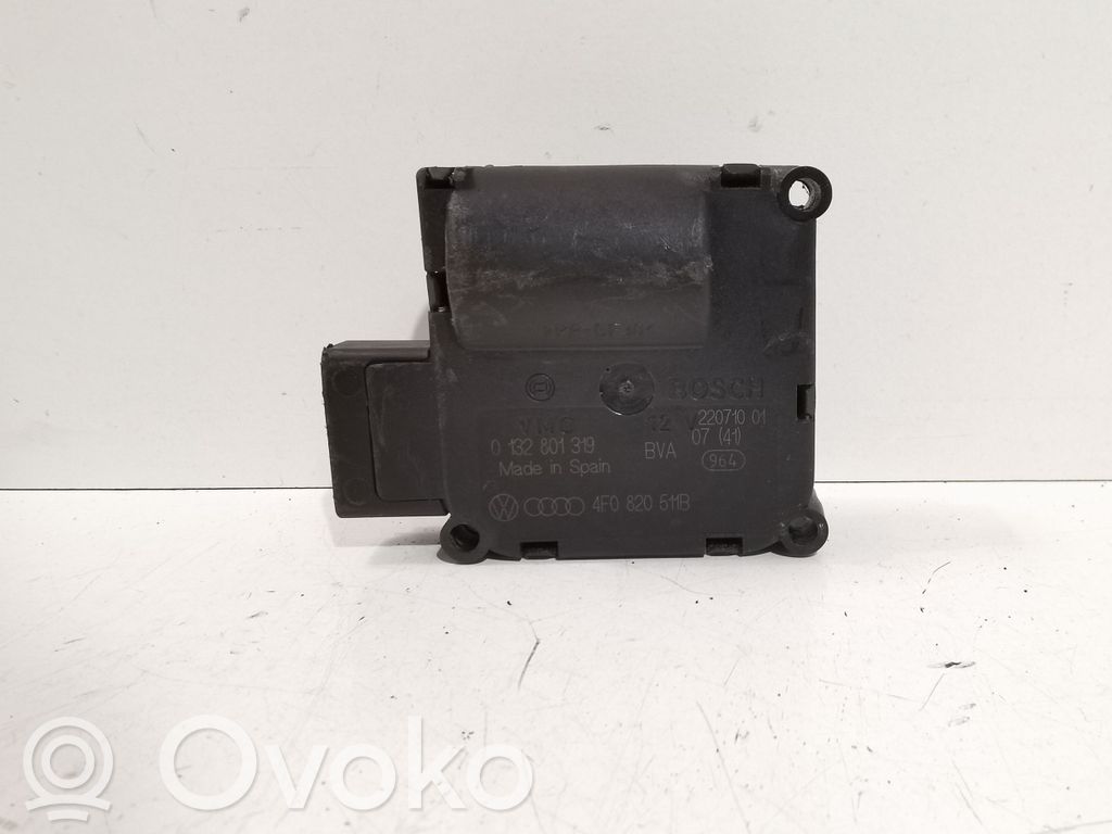 Audi Q7 4L Motor/activador trampilla de calefacción 