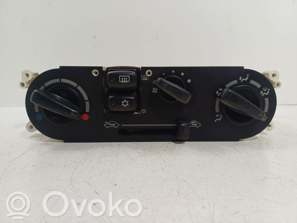 Mitsubishi Colt Unidad de control climatización 