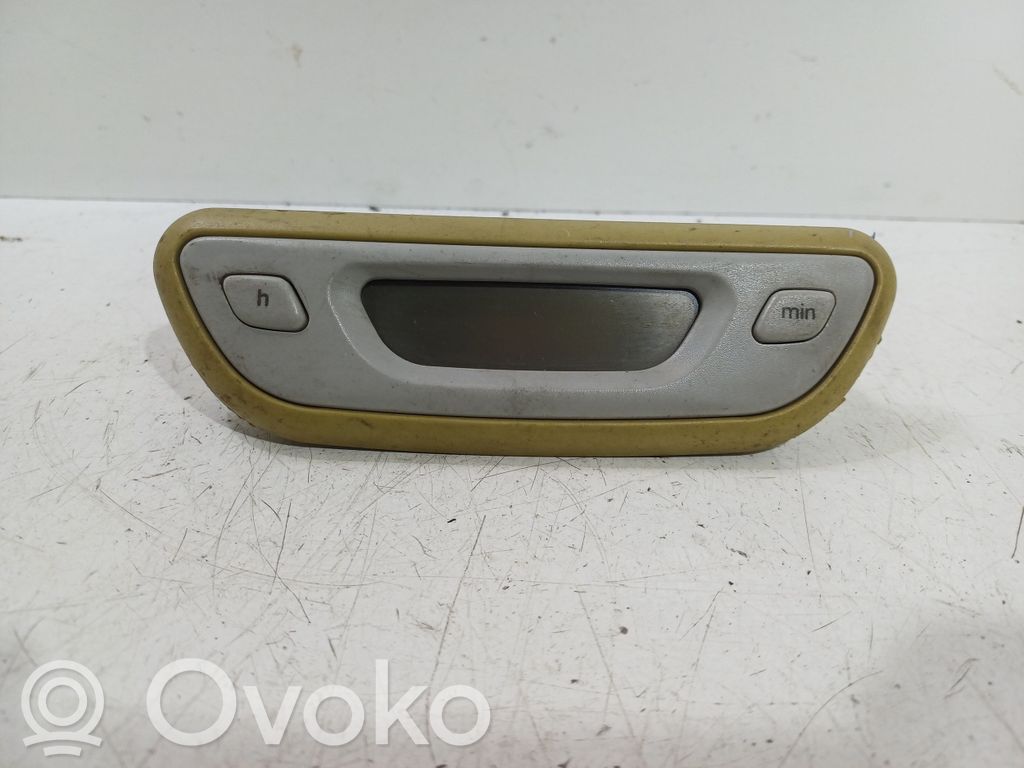 Clock   7MO919203B