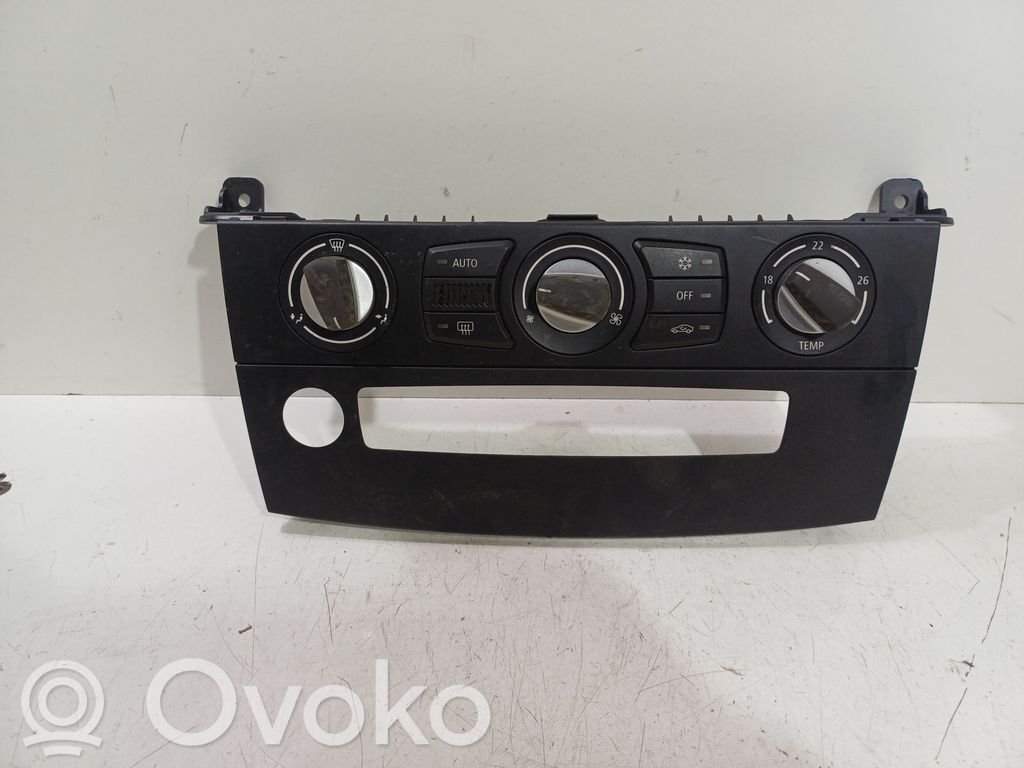 BMW 5 E60 E61 Climate control unit 