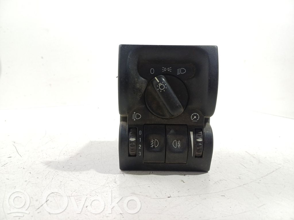 Opel Vectra B Light switch 