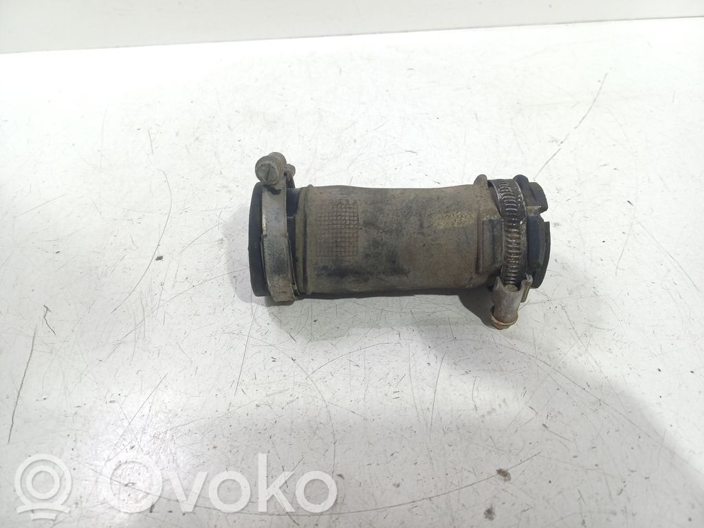 Volvo S60 Jarrutehostimen putki/letku 