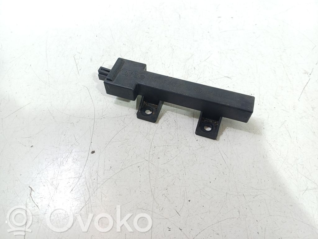 Audi Q7 4L Keyless (KESSY) go control unit/module 