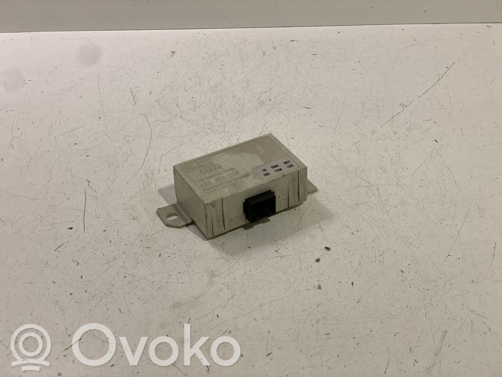 Audi A4 S4 B6 8E 8H Immobilizer control unit/module 