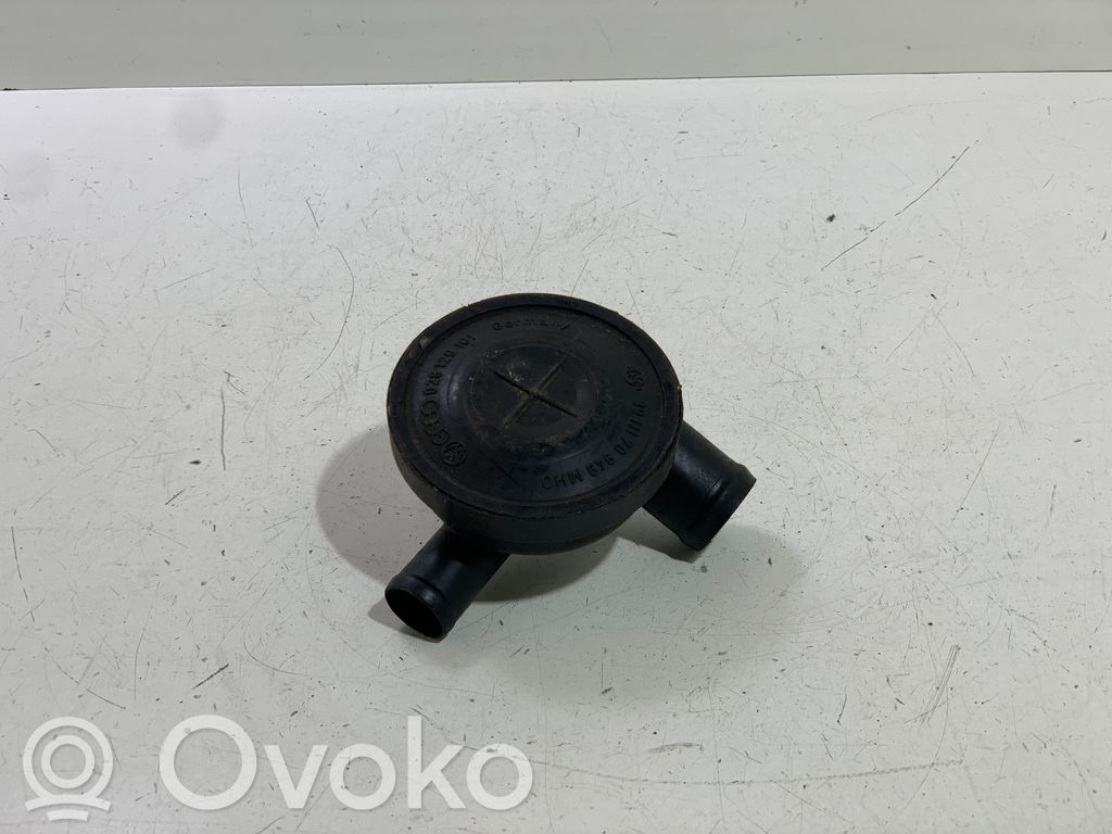 Volkswagen Golf IV Entlüftungsschlauch 