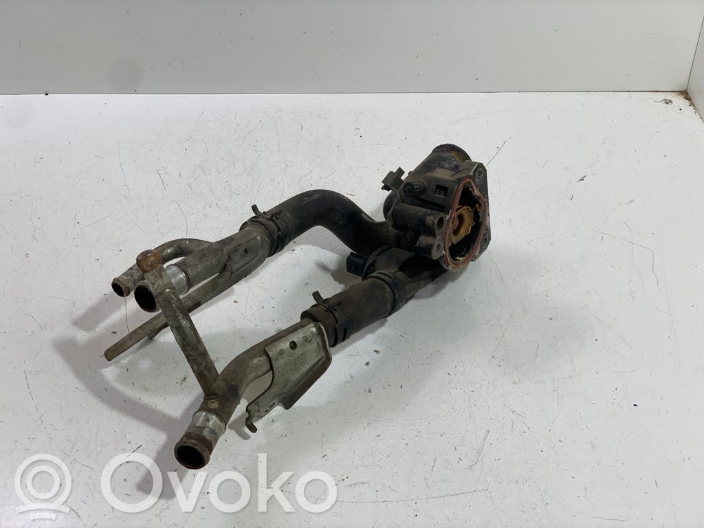 Renault Koleos I Termostaatin kotelo 