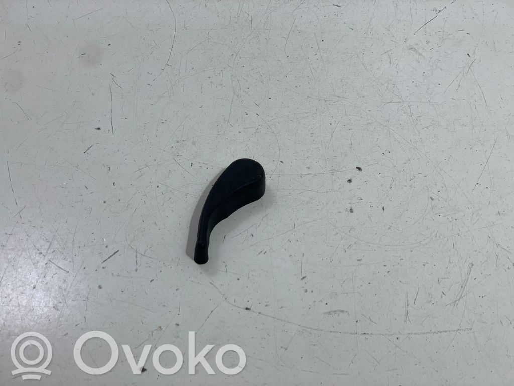 Rączka / Uchwyt otwierania pokrywy przedniej / maski silnika   432983