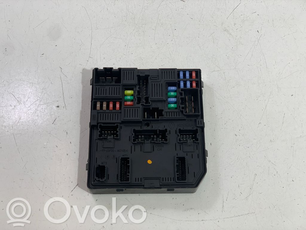 Renault Espace V (RFC) Sulakemoduuli 