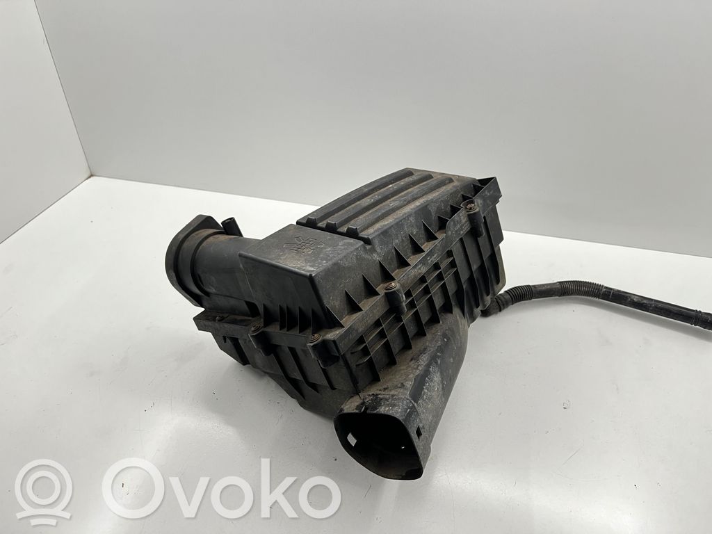 Audi TT TTS Mk2 Ilmansuodattimen kotelo 
