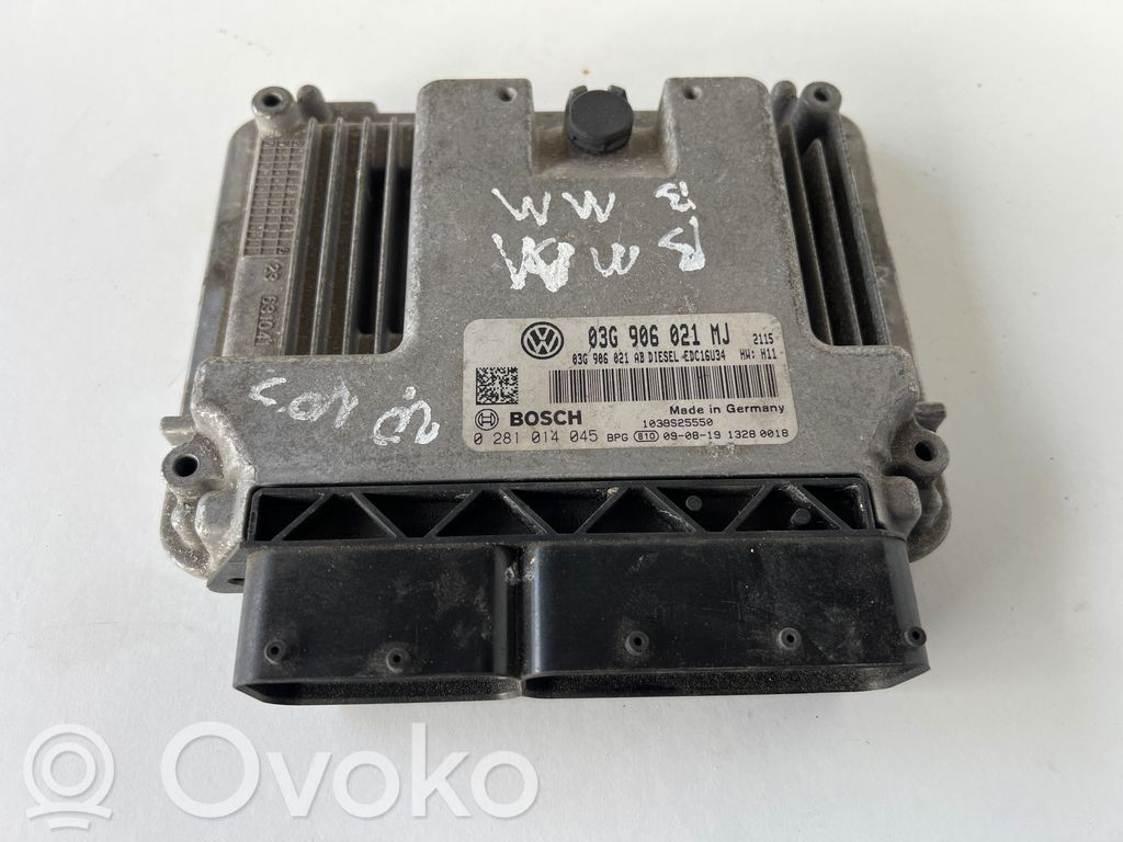 Volkswagen Touran I Engine control unit/module 