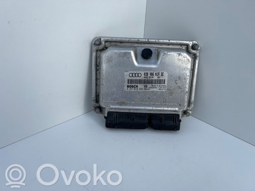 Volkswagen Golf IV Engine control unit/module 