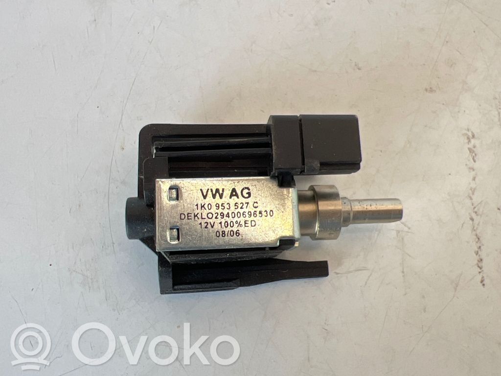 Volkswagen Golf V Ignition lock 