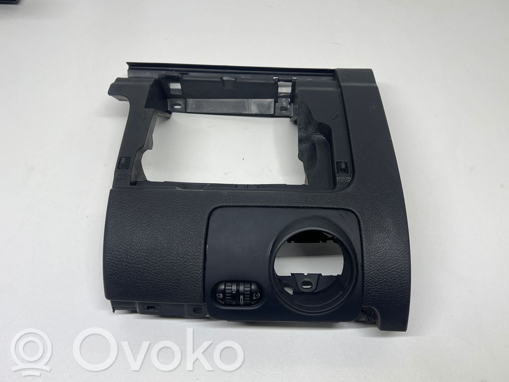 Volkswagen Golf VII Panneau de garniture tableau de bord 