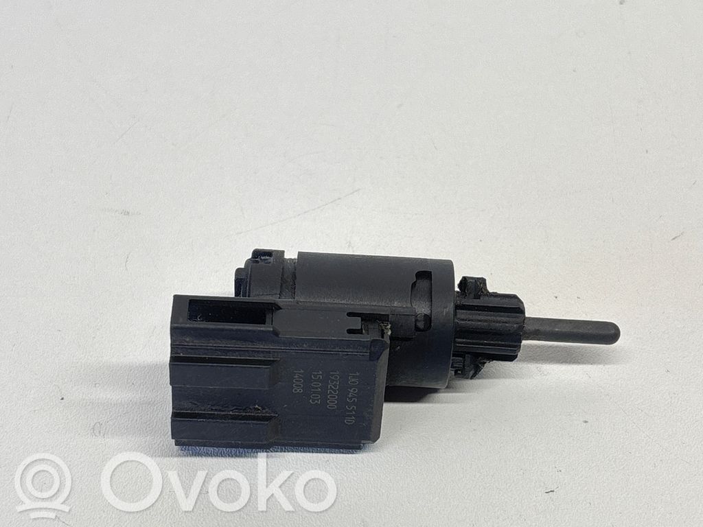 Volkswagen Golf IV Brake pedal sensor switch 