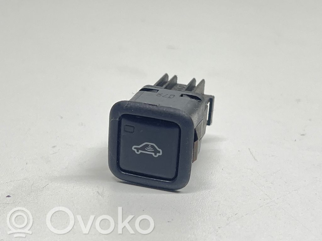Volkswagen PASSAT B5.5 Interruptor de la alarma 