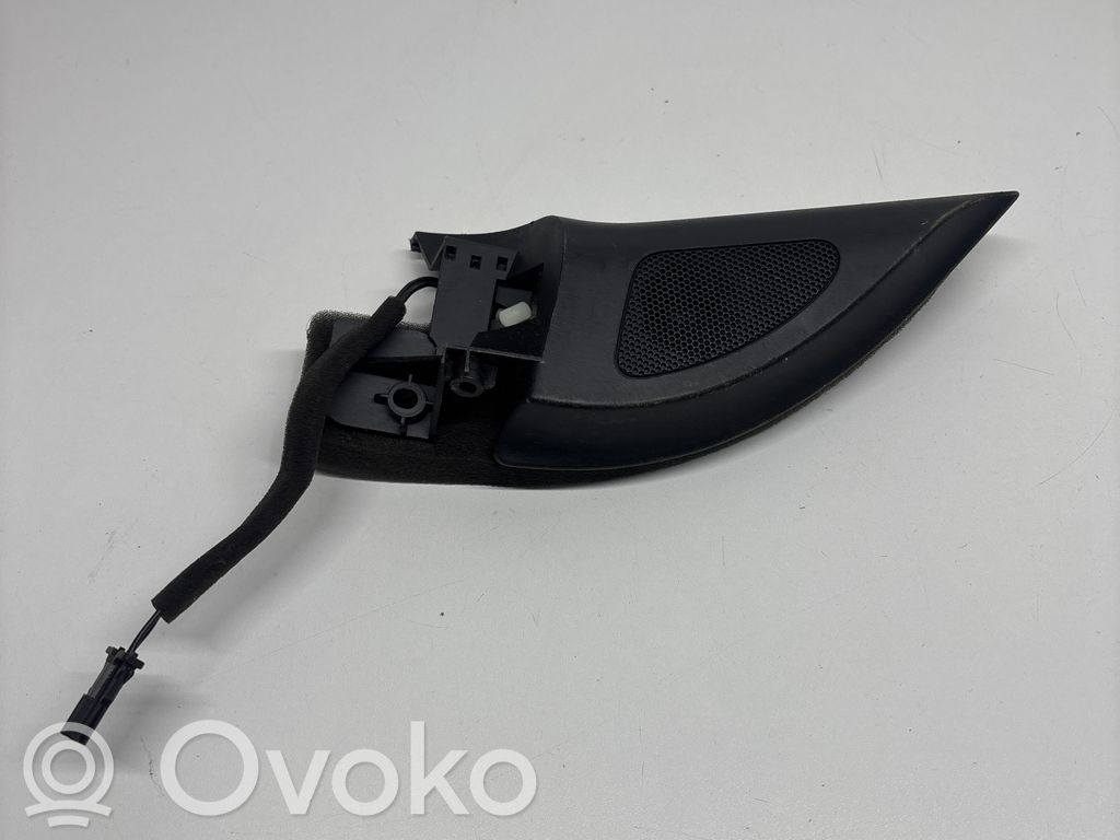 Volkswagen Golf V Front door high frequency speaker 