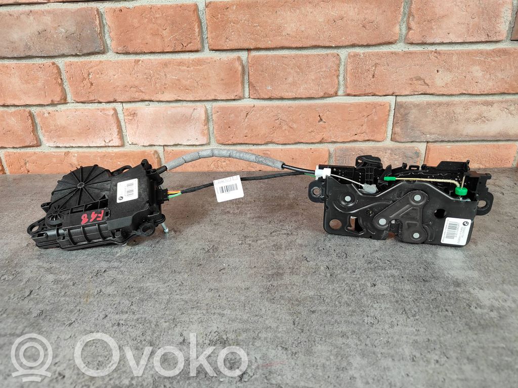 BMW X1 F48 F49 Încuietoare portbagaj 