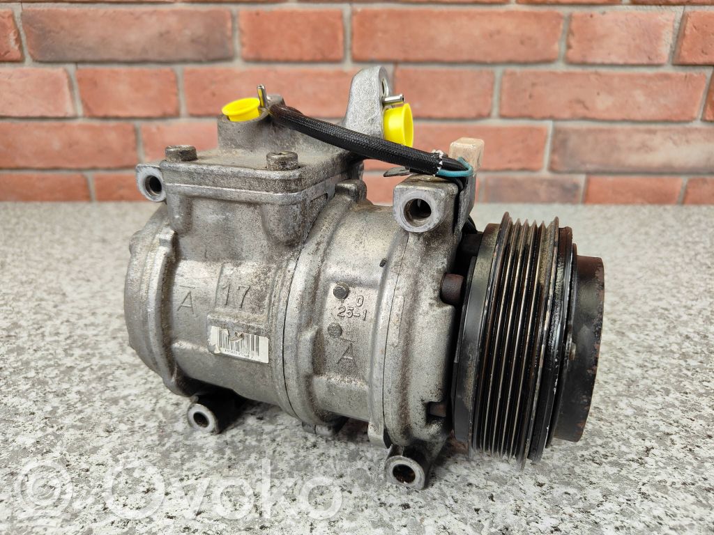 BMW 7 E38 Air conditioning (A/C) compressor (pump) 