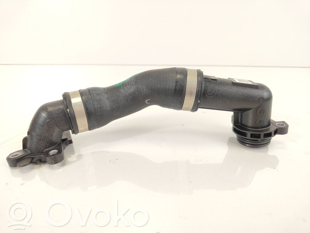 BMW X2 U10 Engine coolant pipe/hose 
