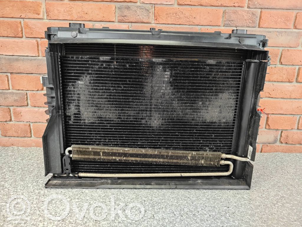 BMW 5 E60 E61 Radiateur de refroidissement 
