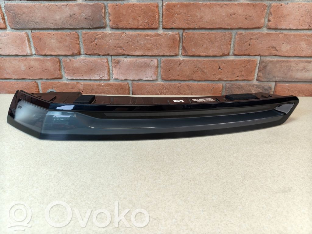 BMW iX Rear/tail lights 