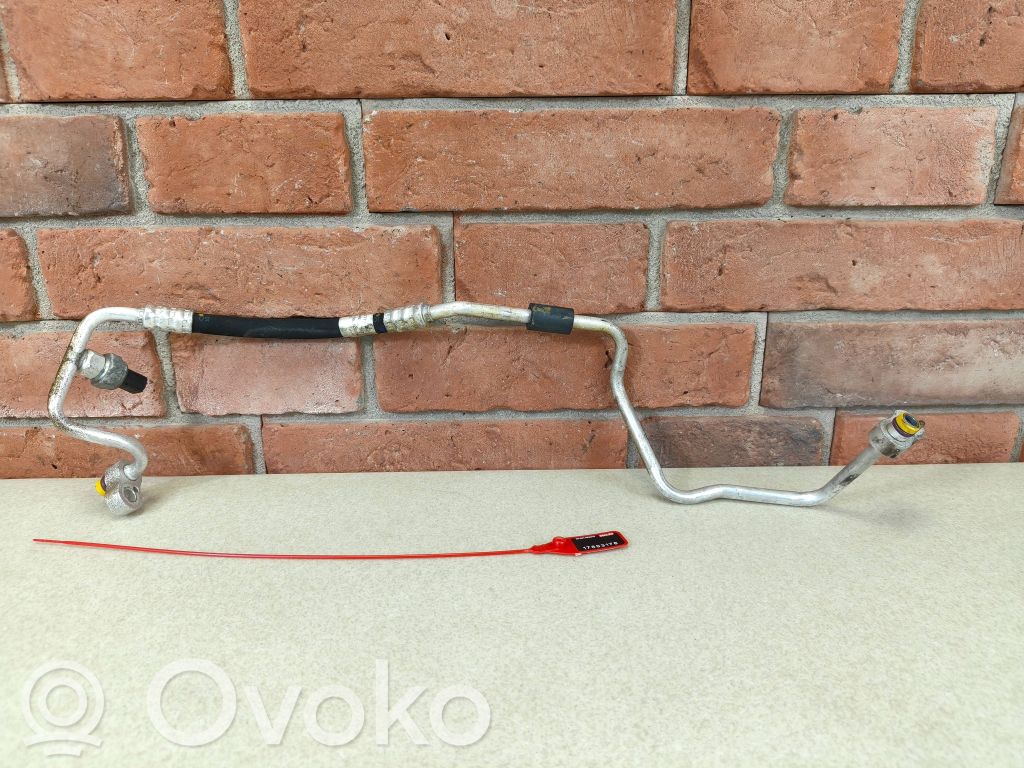 Ilmastointilaitteen putki (A/C)   9182778