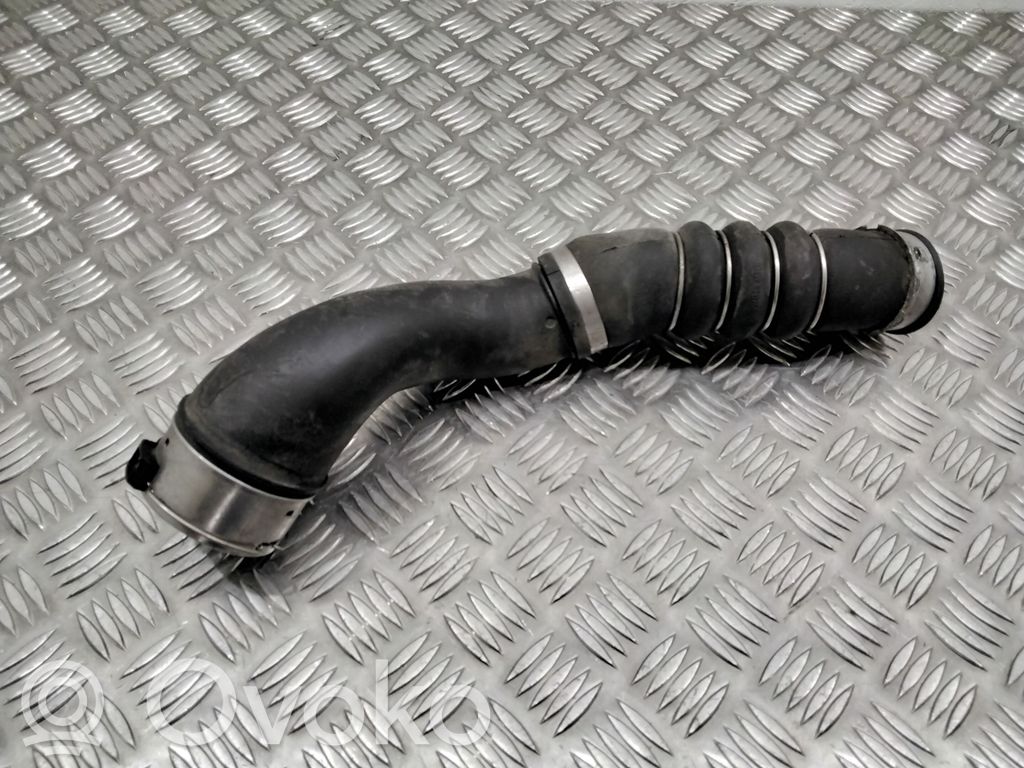 BMW 3 E90 E91 Wąż / Rura intercoolera 