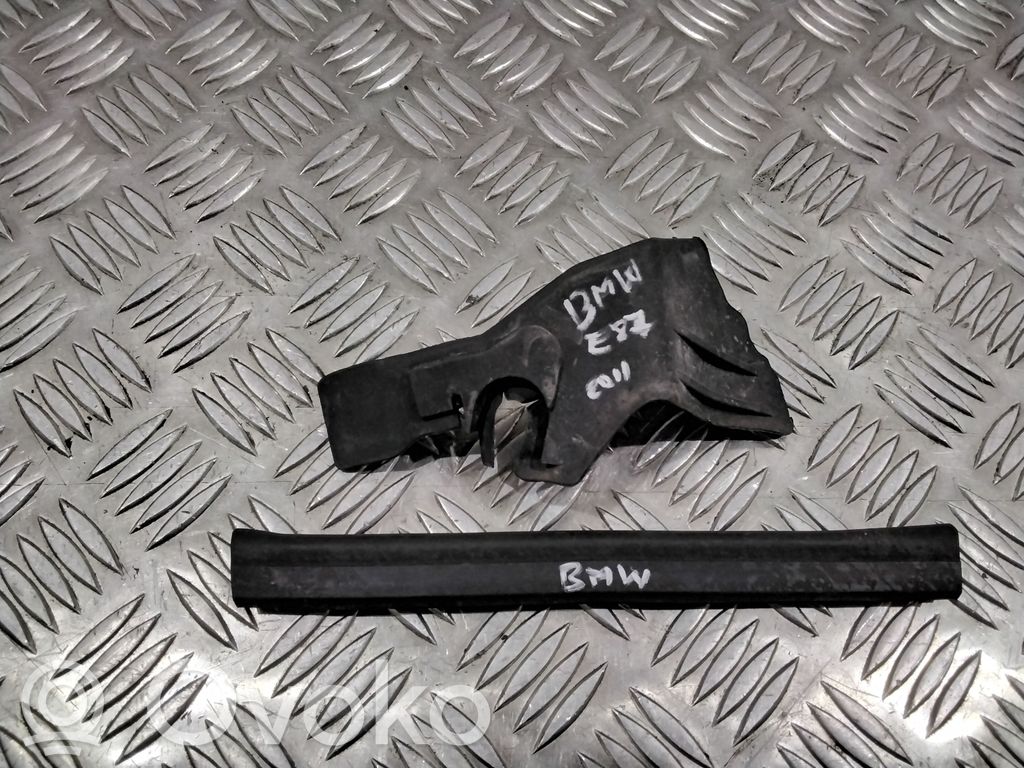 BMW 1 E81 E87 Engine compartment rubber 
