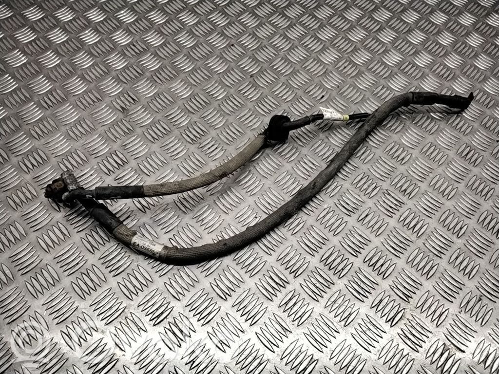 Volkswagen Transporter - Caravelle T5 Câble de batterie positif 