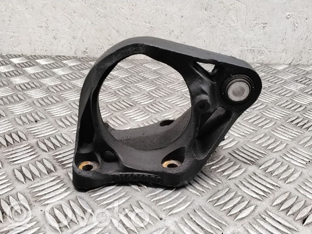 Volvo V70 Halterung Lagerbock Lagergehäuse Antriebswelle 