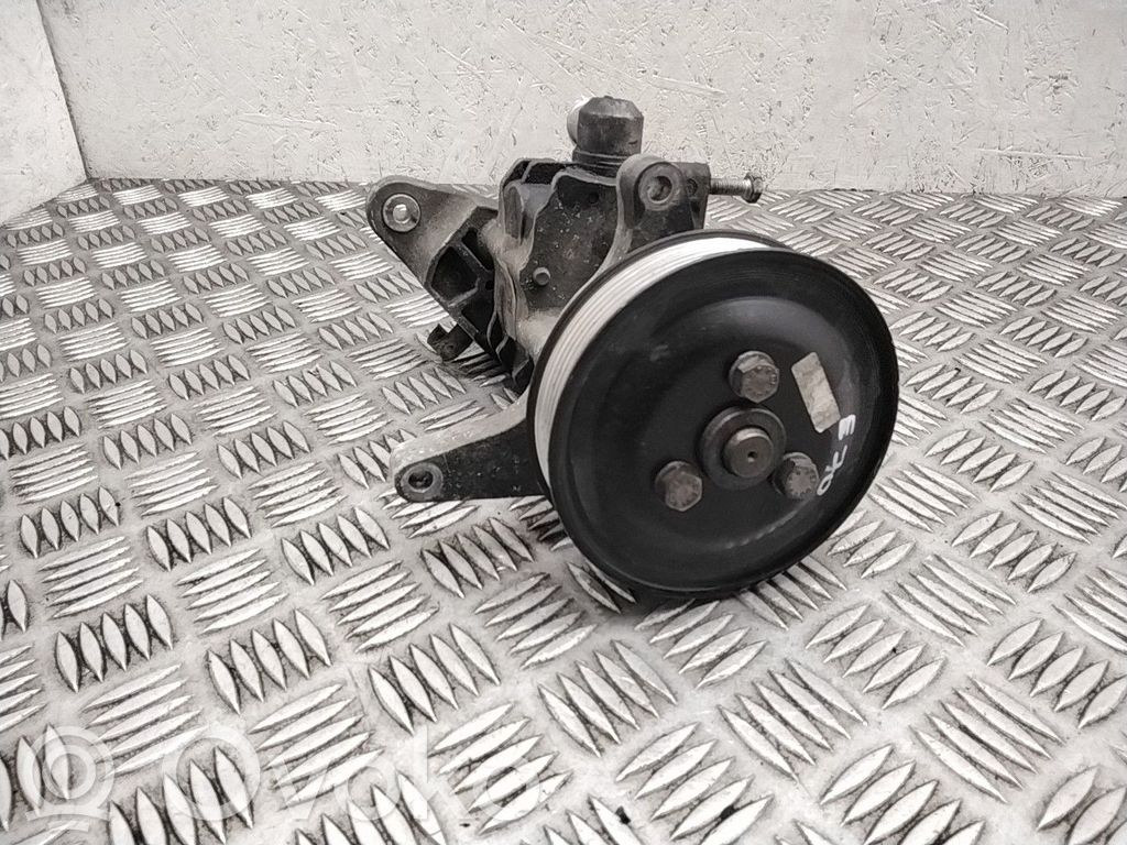 BMW X5 E70 Power steering pump 