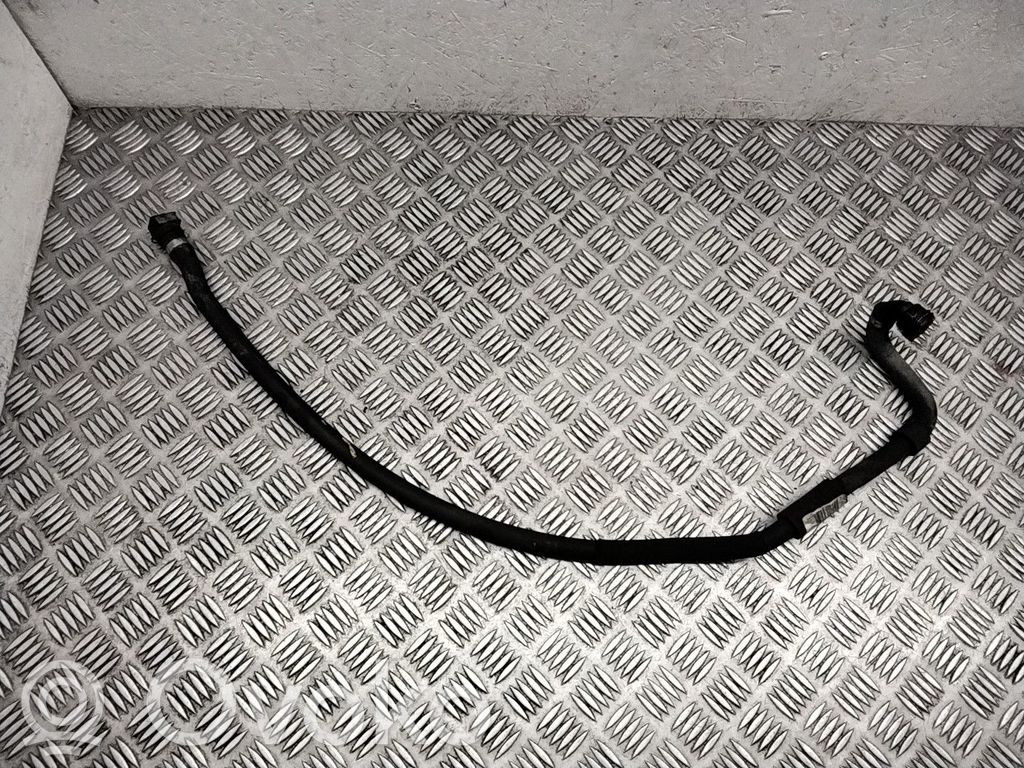 BMW X5 E70 Engine coolant pipe/hose 