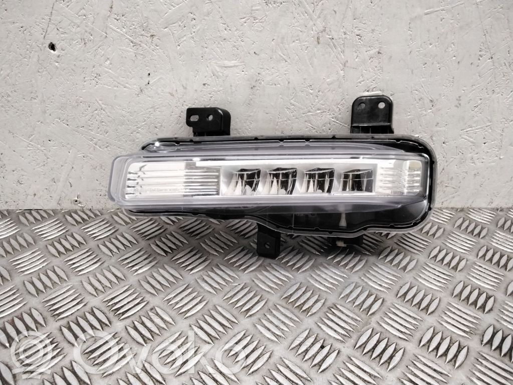 Ford Explorer VI Front fog light 