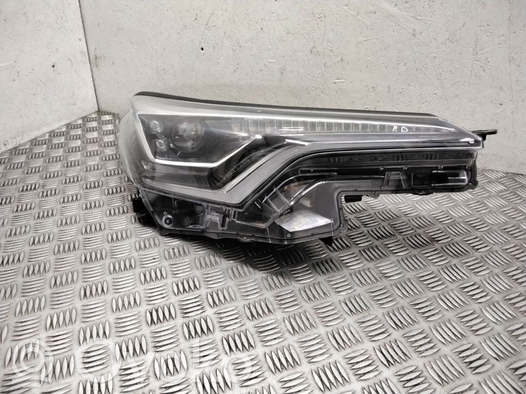 Toyota C-HR I Lampa przednia 